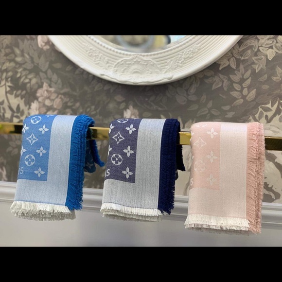 new full box - Picture 4 of 6